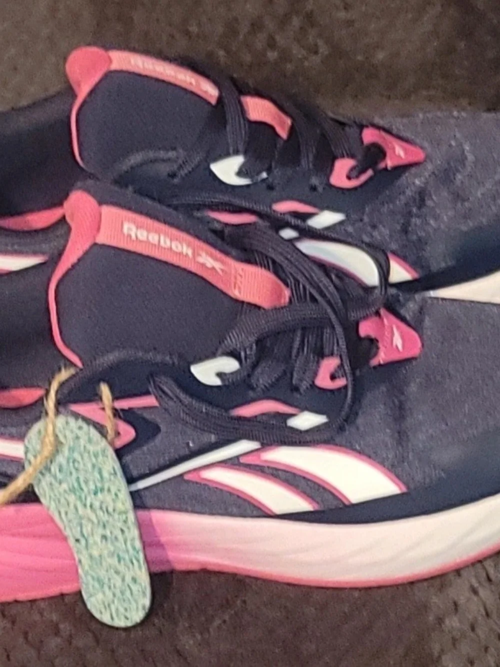 Reebok Verse Women's Black and Pink Running Shoes FFC0096069 Size 11 Brand New